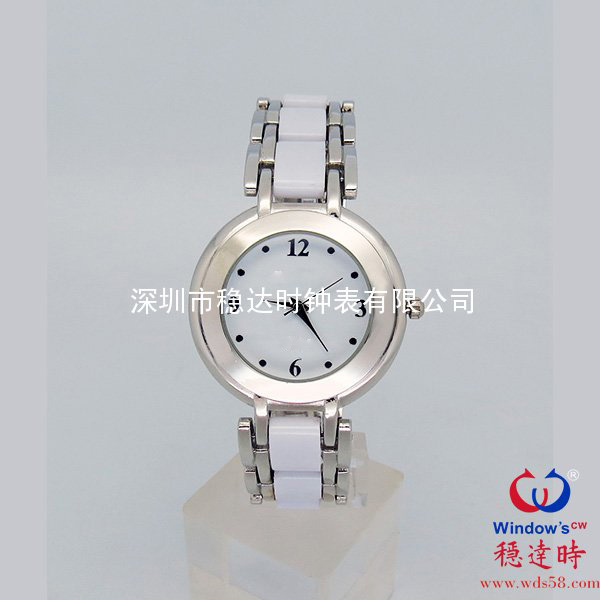穩(wěn)達(dá)時(shí)時(shí)尚不銹鋼女士手表定制