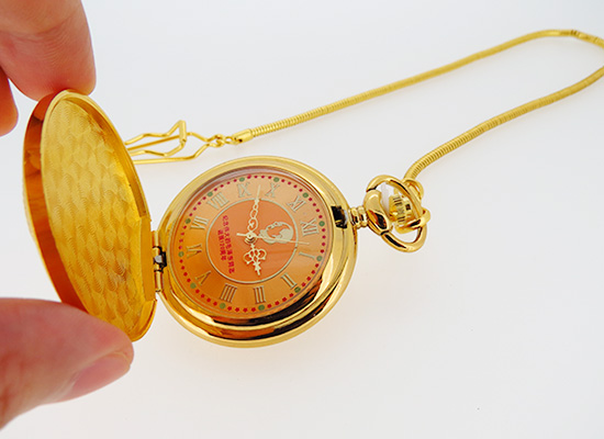 穩(wěn)達時不銹鋼收藏紀念懷表