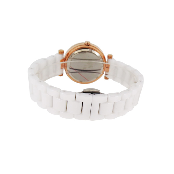 穩(wěn)達(dá)時高貴陶瓷女士禮品手表廠家直銷