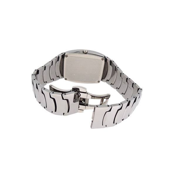 穩(wěn)達時高貴優(yōu)雅鎢鋼手表定做廠家