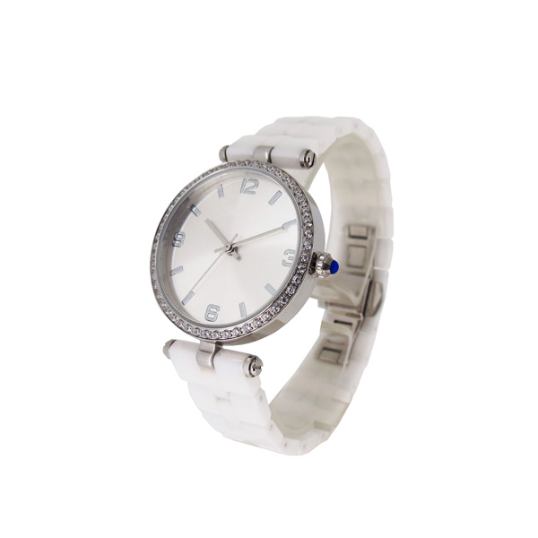 穩(wěn)達時高檔陶瓷女士禮品手表生產(chǎn)廠家