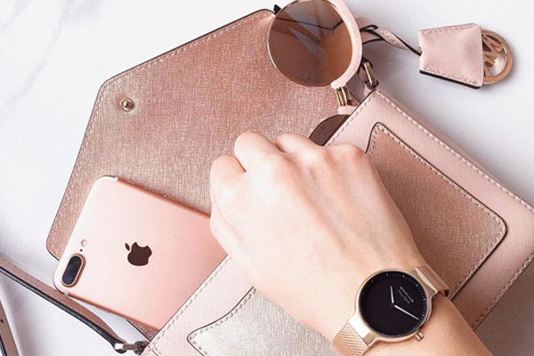 精致的生活怎么能少得了腕間的點綴&mdash;&mdash;深圳鐘表廠穩(wěn)達(dá)時