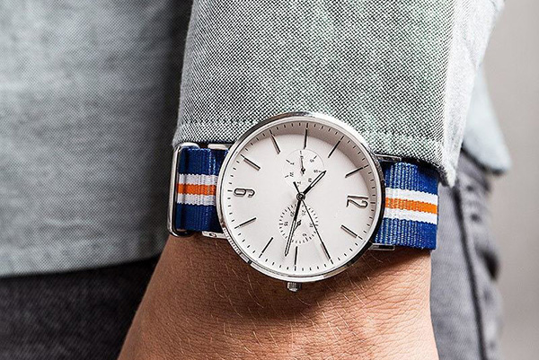 混搭的才是夠青春的&mdash;&mdash;穩(wěn)達時手表廠家