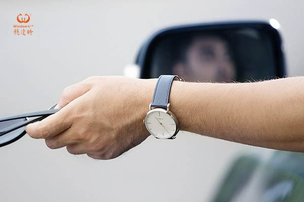 深圳手表廠 定制中高端品質(zhì)穩(wěn)達時廠家供應 