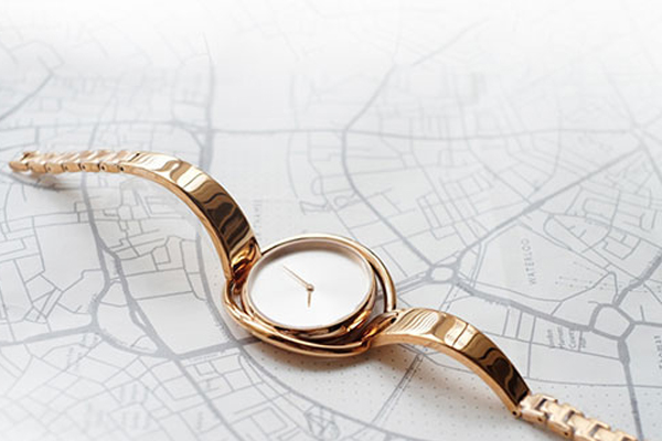 穩(wěn)達(dá)時(shí)手表廠可量身定制手表