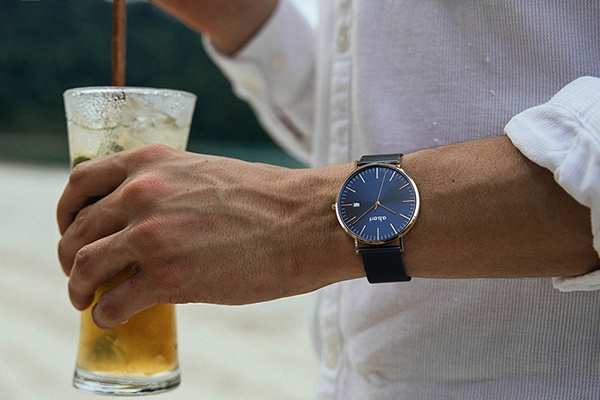 簡約時(shí)尚男士手表定制批發(fā)穩(wěn)達(dá)時(shí)