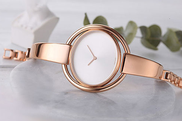 手環(huán)款女士石英手表生產(chǎn)供應-穩(wěn)達時