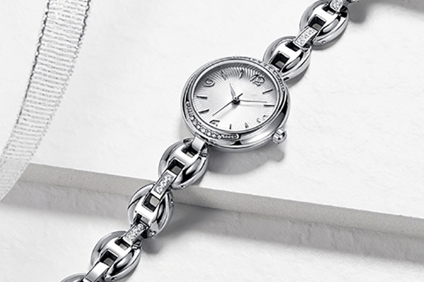精品貨源 鏈條時(shí)裝腕表